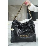 𝗖𝗛𝗔𝗘𝗡𝗟✦𝟐𝟐𝗣Spring/Summer New 𝟐𝟐Handbag Genuine Tail Leather Medium Black Gold