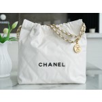 𝗖𝗛𝗔𝗘𝗡𝗟✦𝟐𝟐𝗣Spring/Summer New 𝟐𝟐Handbag Genuine tail leather white and black small