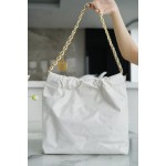 𝗖𝗛𝗔𝗘𝗡𝗟✦𝟐𝟐𝗣Spring/Summer New 𝟐𝟐Handbag Genuine tail leather white and black small
