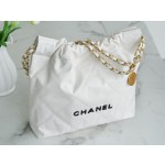 𝗖𝗛𝗔𝗘𝗡𝗟✦𝟐𝟐𝗣Spring/Summer New 𝟐𝟐Handbag Genuine tail leather white and black small
