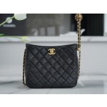 𝗖𝗛𝗔𝗘𝗡𝗟✦ 22s Woven Gold Ball 𝑯𝒐𝒃𝒐 Hippie Bag Black 〰️