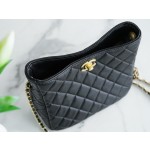 𝗖𝗛𝗔𝗘𝗡𝗟✦ 22s Woven Gold Ball 𝑯𝒐𝒃𝒐 Hippie Bag Black 〰️