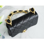 𝗖𝗛𝗔𝗘𝗡𝗟✦ 𝟮𝟮𝘀 thick chain cf underarm bag small