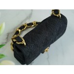 𝗖𝗛𝗔𝗘𝗡𝗟✦ 𝟮𝟮𝐒 Denim Underarm Bag