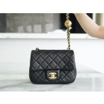 𝗖𝗛𝗔𝗘𝗡𝗟✦ 23C metal ball square fat man genuine leather black 🖤