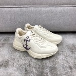 Gucci Pops This collection has a lot of flora and fauna elements Original material