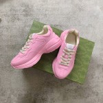 Gucci Pops This collection incorporates many flora and fauna elements Original material Pink Apple Women's