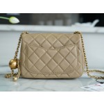 𝗖𝗛𝗔𝗘𝗡𝗟✦ Metal Ball Square Fatty Genuine Leather Milk Coffee Apricot