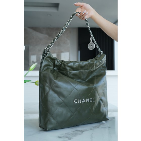𝗖𝗛𝗔𝗘𝗡𝗟 ✦𝟐𝟐𝗣 spring and summer new 𝟐𝟐 handbag medium olive green
