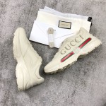 Gucci Pops This collection has a lot of flora and fauna elements Original material