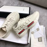 Gucci Pops This collection has a lot of flora and fauna elements Original material