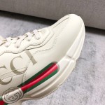 Gucci Pops This collection has a lot of flora and fauna elements Original material