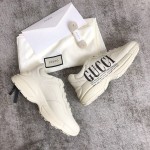 Gucci Pops This collection has a lot of flora and fauna elements Original material