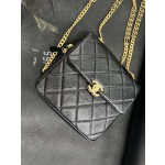 𝗖𝗛𝗔𝗘𝗡𝗟✦ 22P Retro Black Backpack Genuine Leather