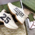 Gucci Pops This collection has a lot of flora and fauna elements Original material