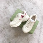 Gucci Pops This collection has a lot of flora and fauna elements Original material