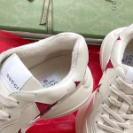 Gucci Pops This collection has a lot of flora and fauna elements Original material