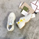 Gucci Pops This collection has a lot of flora and fauna elements Original material