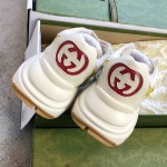 Gucci Pops This collection has a lot of flora and fauna elements Original material