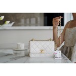 𝗖𝗛𝗔𝗘𝗡𝗟✦ 2021 Advanced Handcraft Workshop Double Golden Ball 𝗖𝗳 𝗠𝗶𝗻𝗶 𝟏𝟗𝐜𝐦White💭