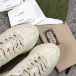 Gucci Pops This collection has a lot of flora and fauna elements Original material