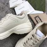 Gucci Pops This collection has a lot of flora and fauna elements Original material