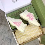 Gucci Pops This collection has a lot of flora and fauna elements Original material