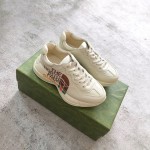 Gucci Pops This collection has a lot of flora and fauna elements Original material