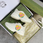 Gucci Pops This collection has a lot of flora and fauna elements Original material