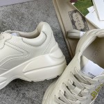 Gucci Pops This collection has a lot of flora and fauna elements Original material