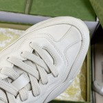 Gucci Pops This collection has a lot of flora and fauna elements Original material