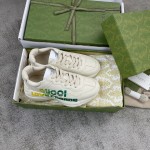 Gucci Pops This collection has a lot of flora and fauna elements Original material