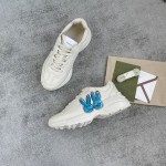 Gucci Pops This collection has a lot of flora and fauna elements Original material