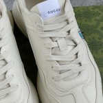 Gucci Pops This collection has a lot of flora and fauna elements Original material