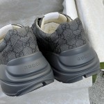 Gucci Pops This collection has a lot of flora and fauna elements Original material