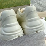 Gucci Pops This collection has a lot of flora and fauna elements Original material