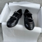 CHANEL Xiao Xiang's new double strap ballet shoes above the buckle on the small diamonds of the delicate shine