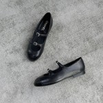 CHANEL Xiao Xiang's new double strap ballet shoes above the buckle on the small diamonds of the delicate shine