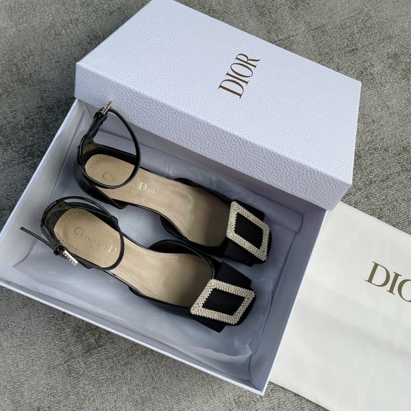 DIOR ballet heels with black diamond buckle 3.5cm