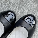 CHANEL 22 years of the latest models of a unique temperament of a ballet shoe zinc alloy half-ring iron ring design