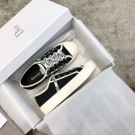 DIOR alphabet shoes black Water-dyed sheepskin inside Private moulded outsole Private moulded brass buckle