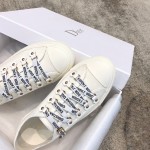 DIOR alphabet shoes white Water-dyed sheepskin lining Private moulded outsole Private moulded brass buckle