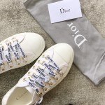 DIOR alphabet shoes white Water-dyed sheepskin lining Private moulded outsole Private moulded brass buckle