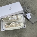 DIOR Antique Style Cloth Shoes Gold Full electric embroidery Water-dyed sheepskin lining Private moulded outsole
