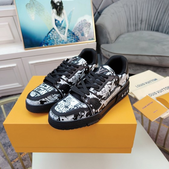 Louis Vuitton TRAINER sneakers