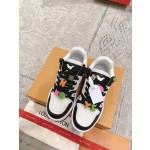 Louis Vuitton couple models DIY buckle sneakers sneakers