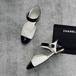 CHANEL early spring of this black and white colorful book bag buckle Mary Jane sheepskin lining genuine leather outsole
