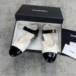 CHANEL early spring of this black and white colorful book bag buckle Mary Jane sheepskin lining genuine leather outsole