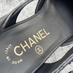 CHANEL early spring of this black and white colorful book bag buckle Mary Jane sheepskin lining genuine leather outsole