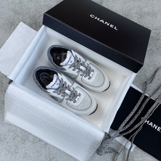 CHANEL A super beautiful hollow Mary Jane, classic color blocking design, the version is dry and clean